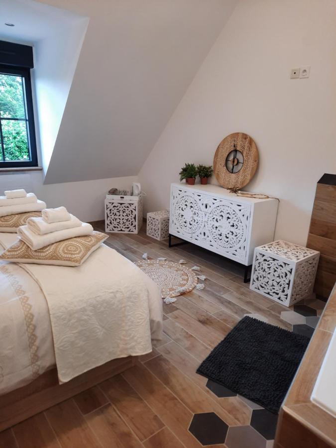 Madelaine Ranch, Nouvelle Piscine 2025 Le Gast Exterior foto